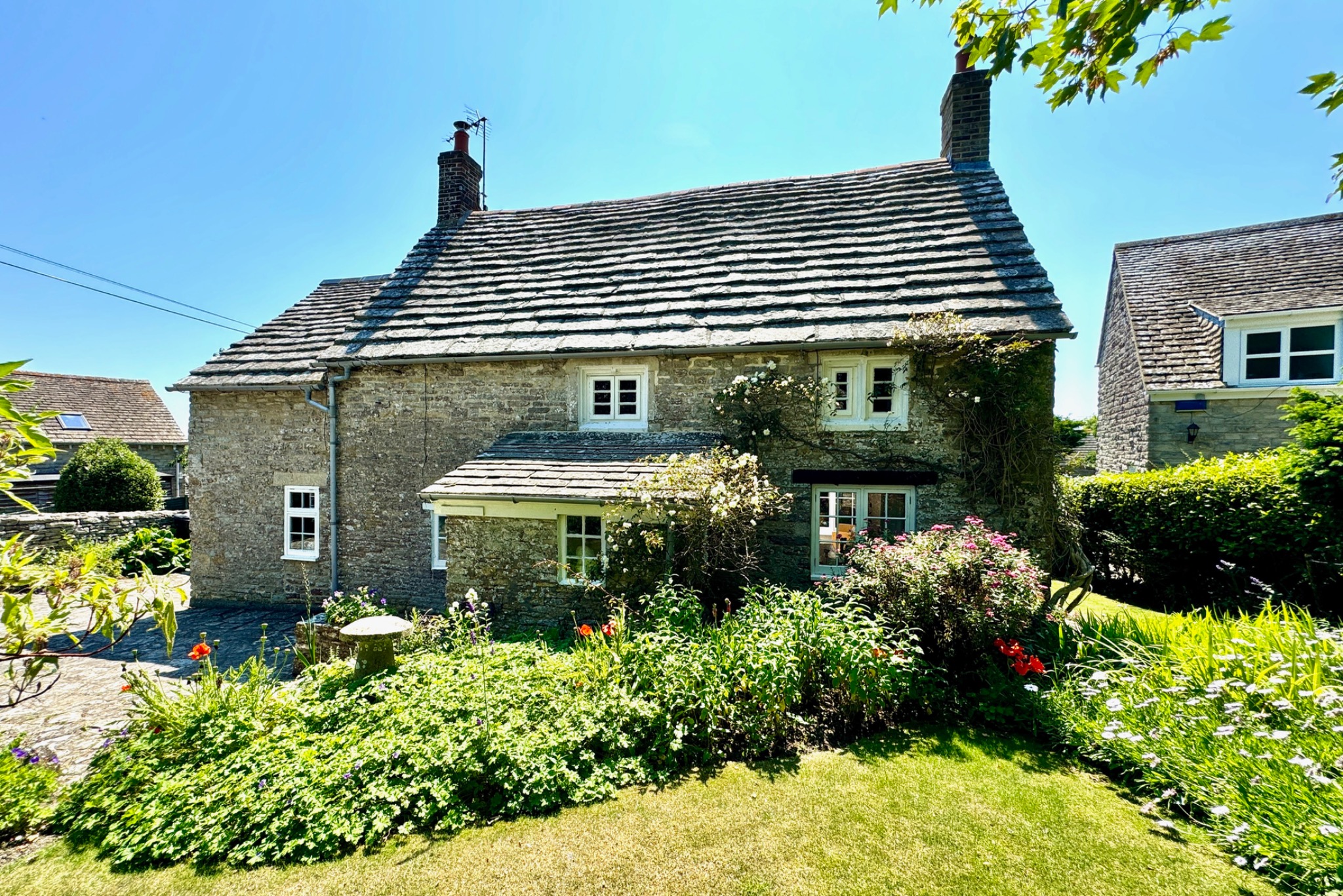WORTH MATRAVERS