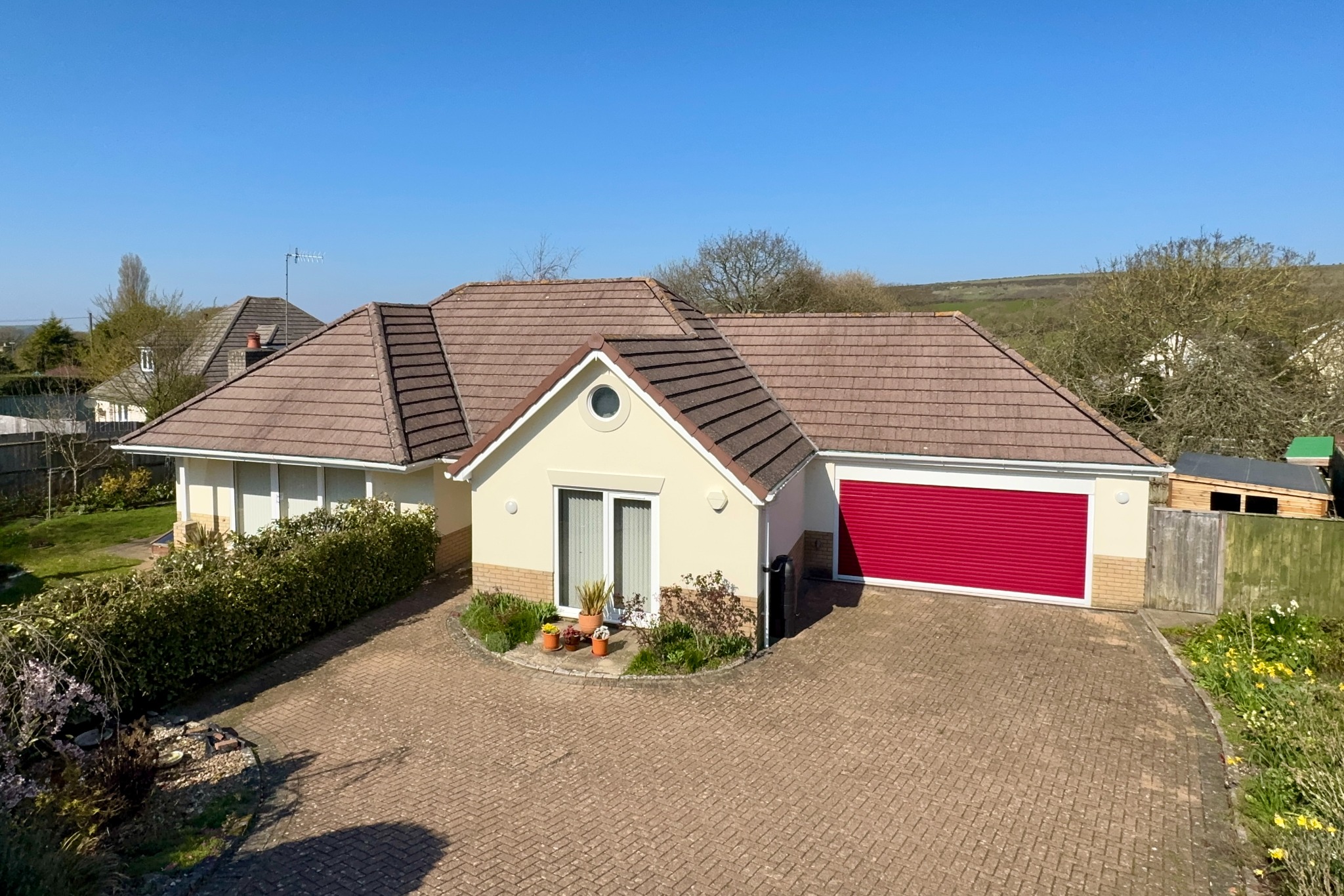 TABBITS HILL LANE, HARMANS CROSS