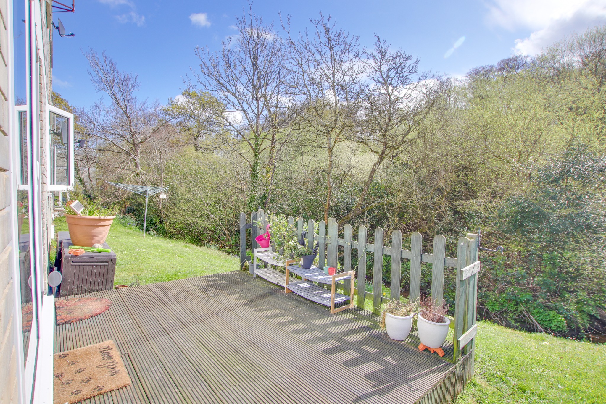 For Sale Lawrence Grove, Woolston, 2 Bedroom Property from Field Palmer