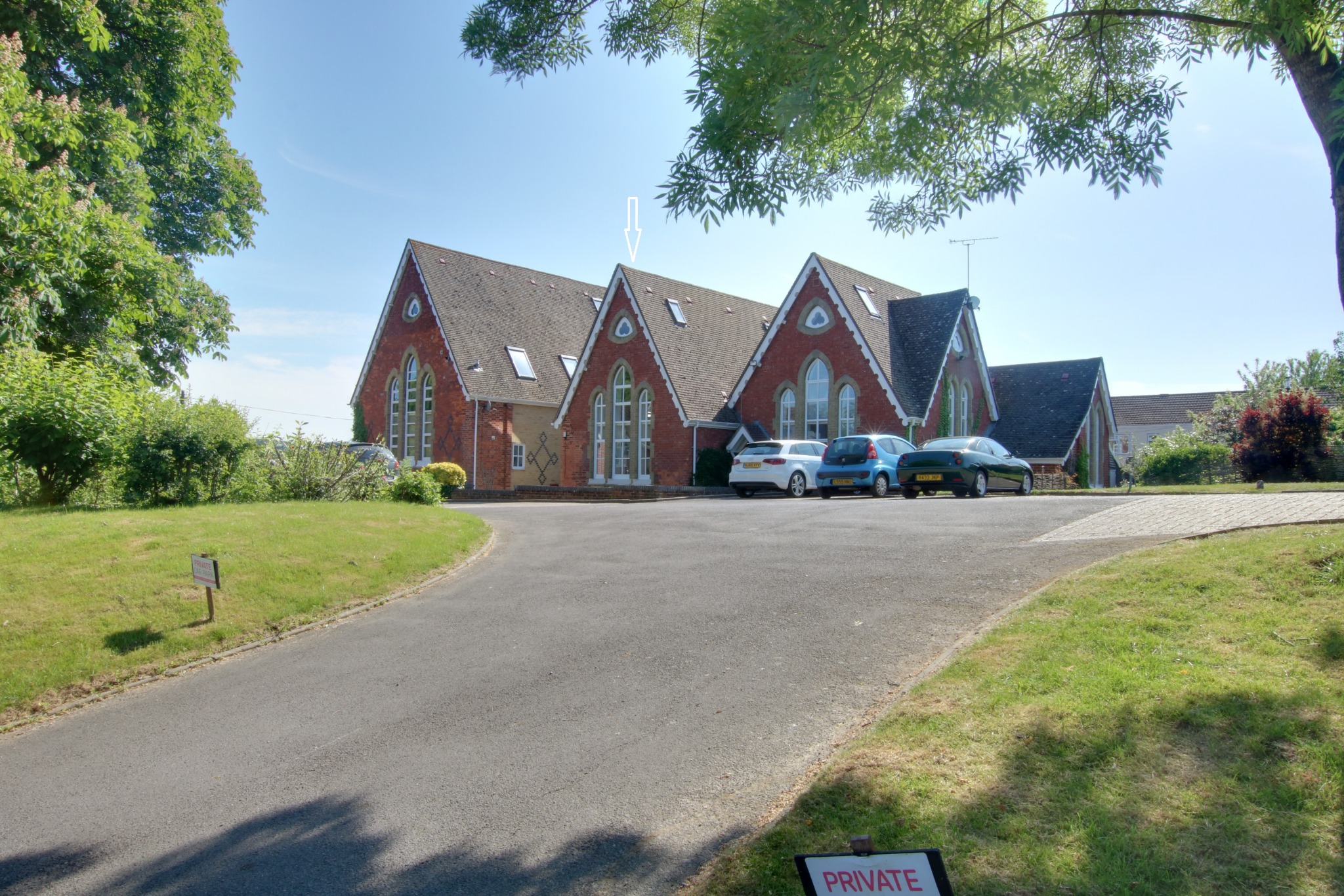 For Sale Waltham, 2 Bedroom Property from Pearsons Estate Agents