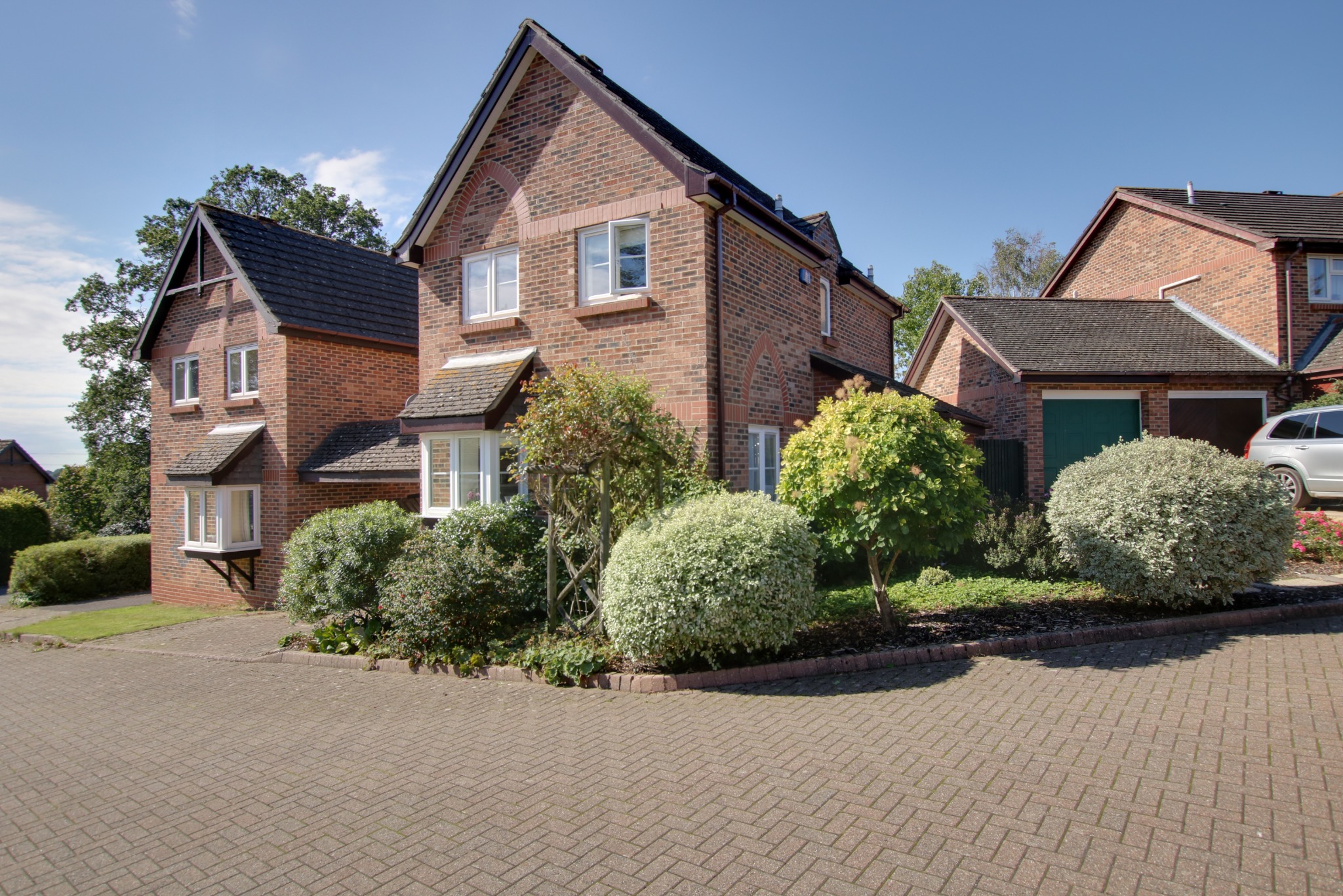 For Sale Waltham, 2 Bedroom Property from Pearsons Estate Agents