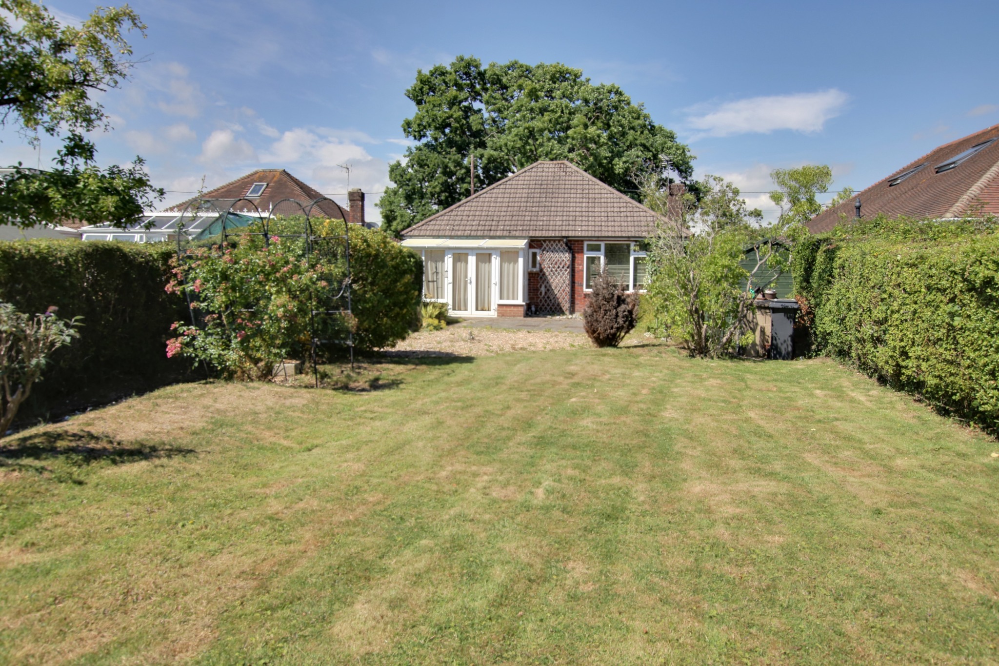 For Sale Waltham Chase, 2 Bedroom Property from Pearsons Estate Agents