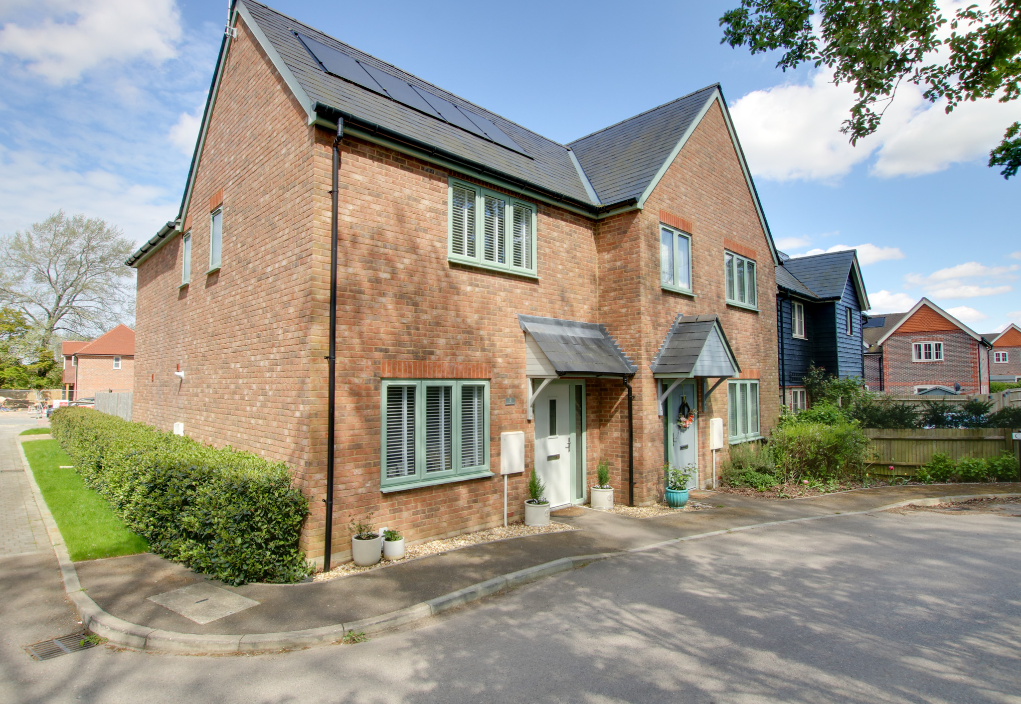 For Sale Waltham Chase, 3 Bedroom Property from Pearsons Estate Agents