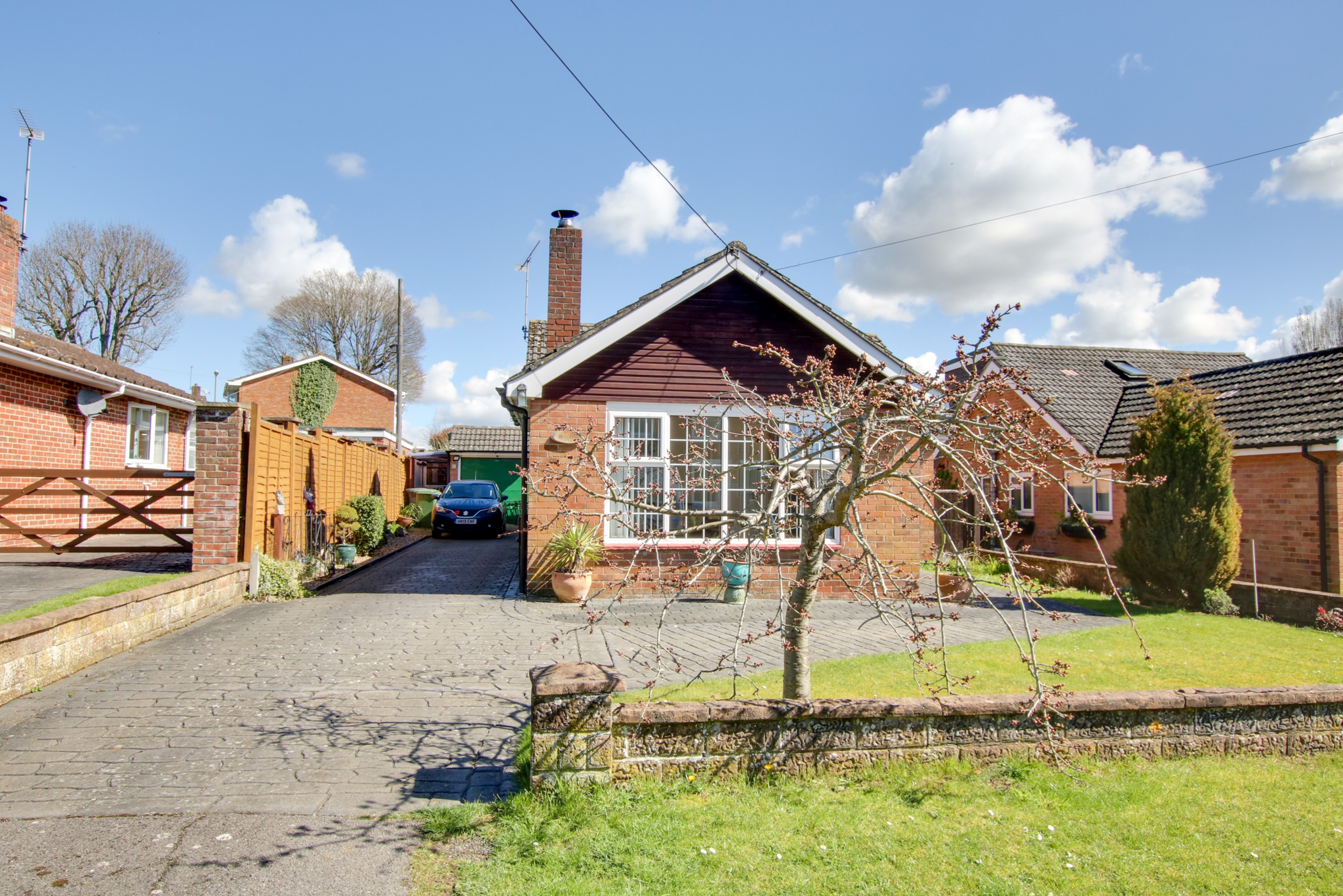 For Sale Waltham Walking Distance Of The Town Centre, 3