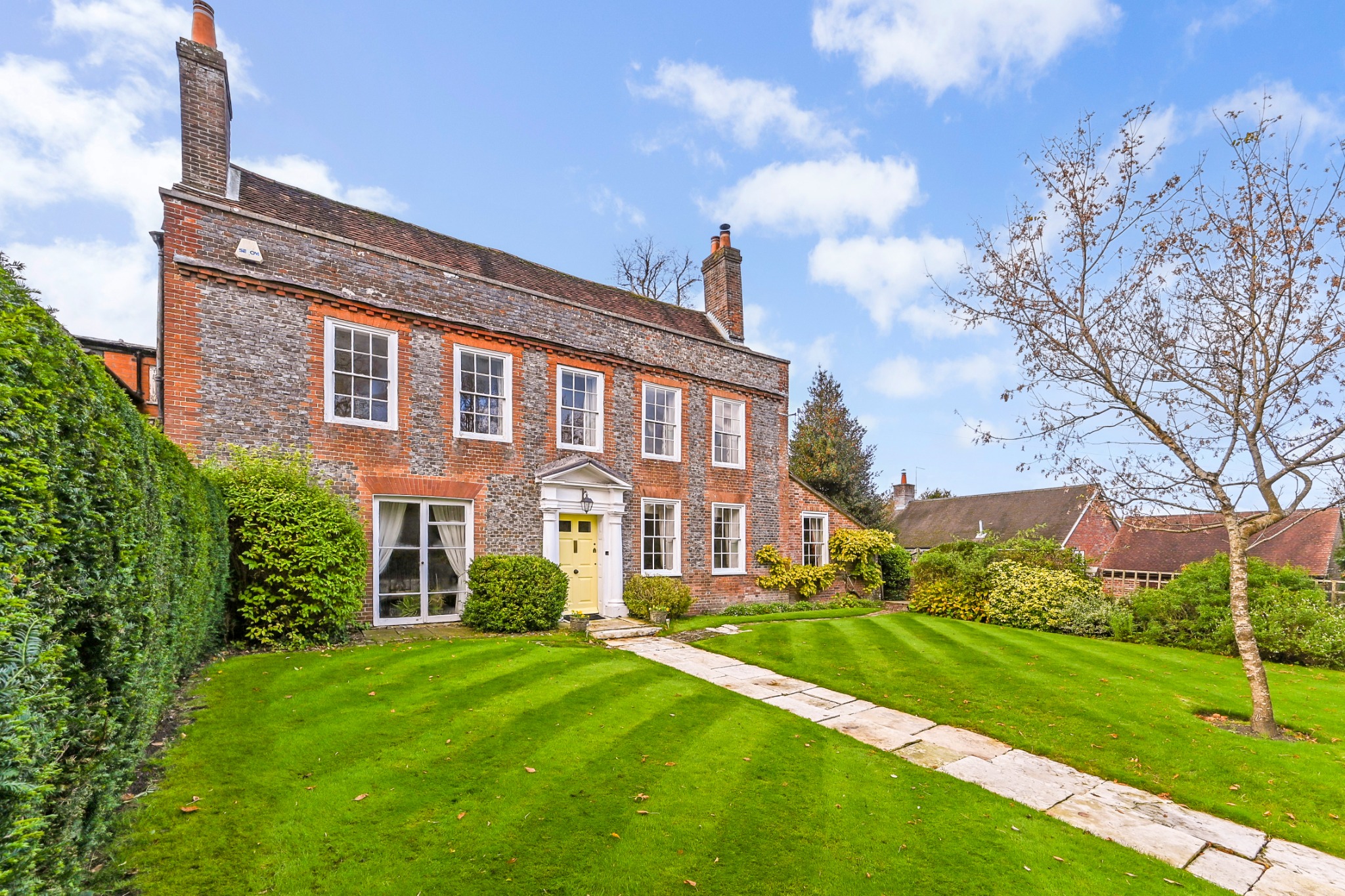 For Sale Droxford, 4 Bedroom Property from Pearsons Estate Agents