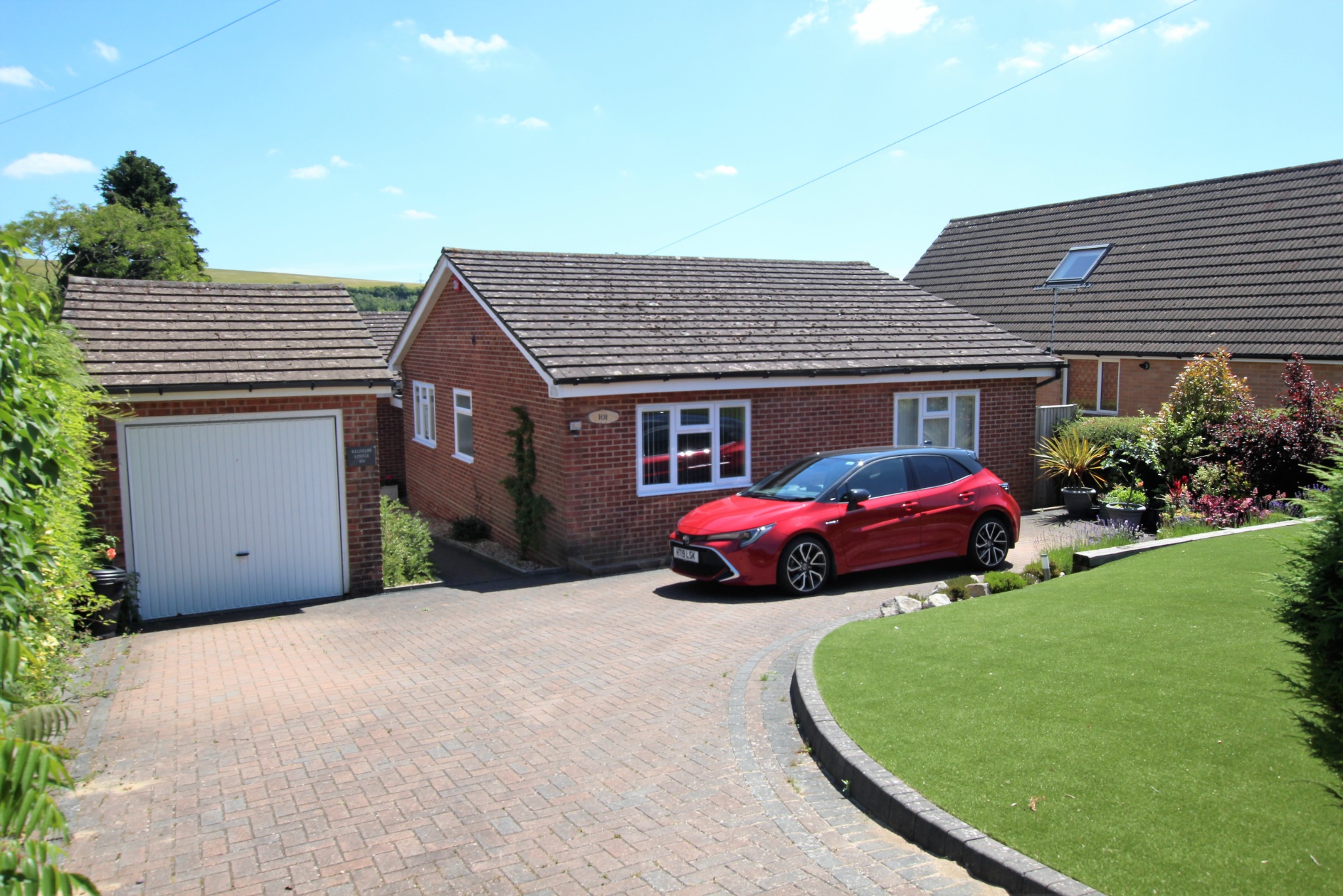 For Sale Clanfield, 4 Bedroom Property from Pearsons Estate Agents