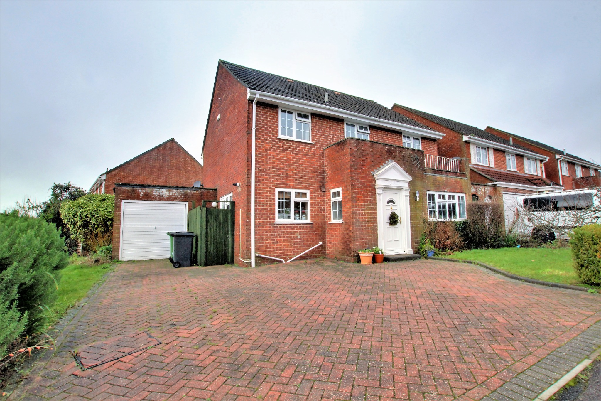 For Sale Wentworth Drive, Horndean, 4 Bedroom Property from Pearsons