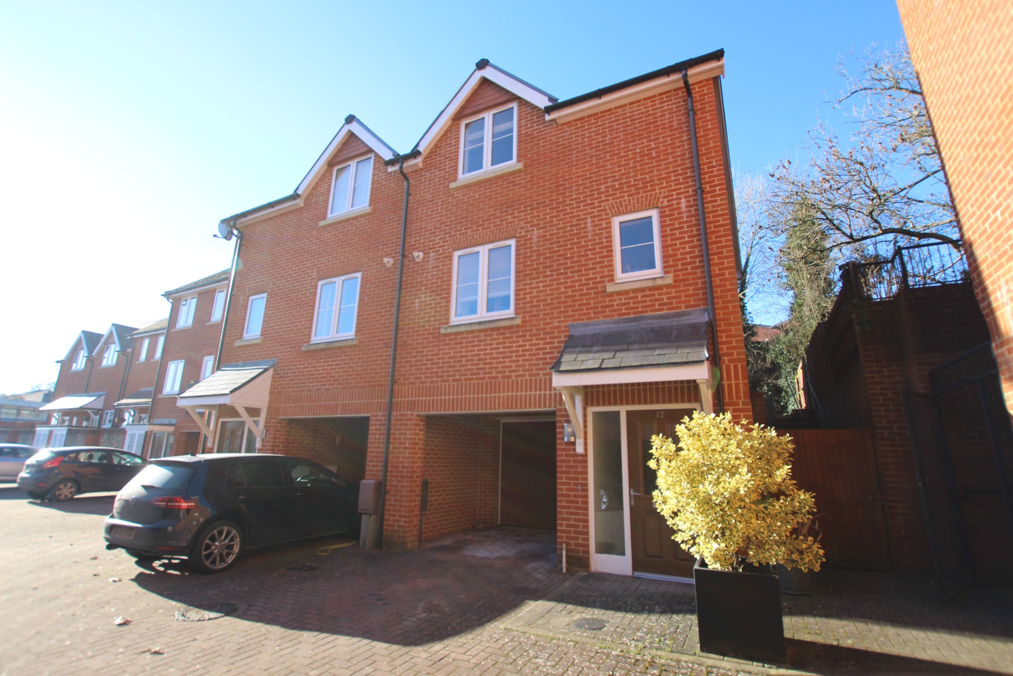 For Sale Horndean, 3 Bedroom Property from Pearsons Estate Agents