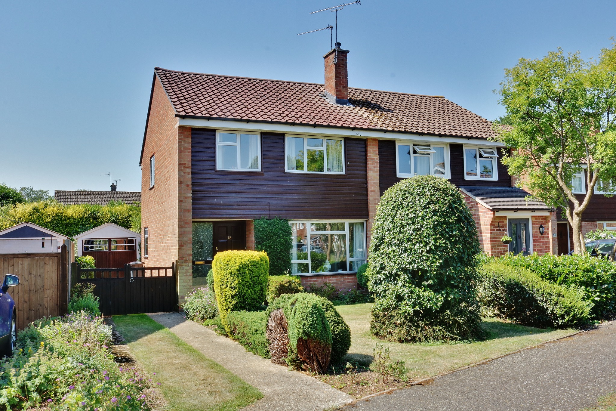 For Sale Whitenap, Romsey, 3 Bedroom Property from Pearsons Estate Agents