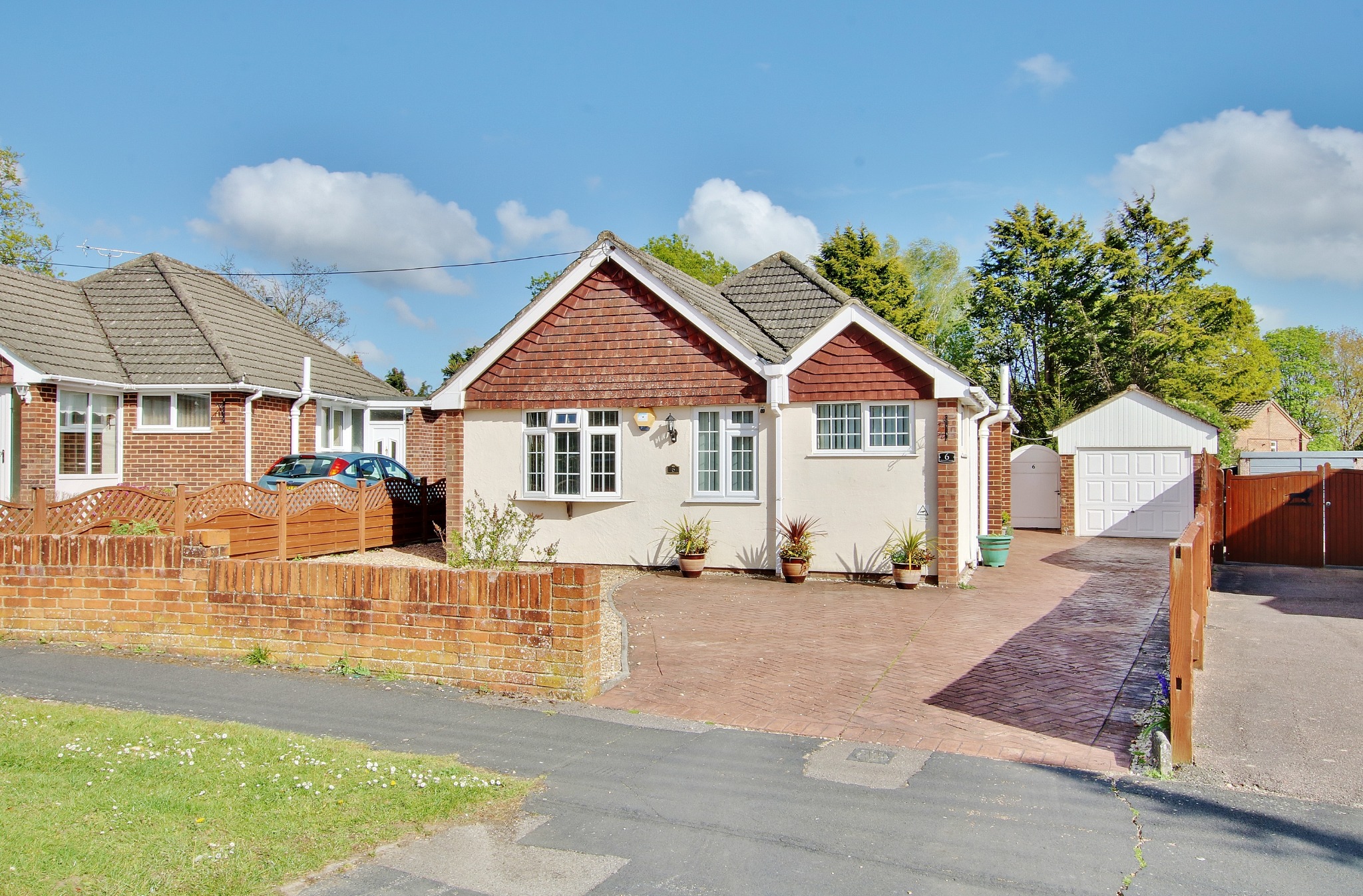 For Sale Nursling, Southampton, 2 Bedroom Property from Pearsons