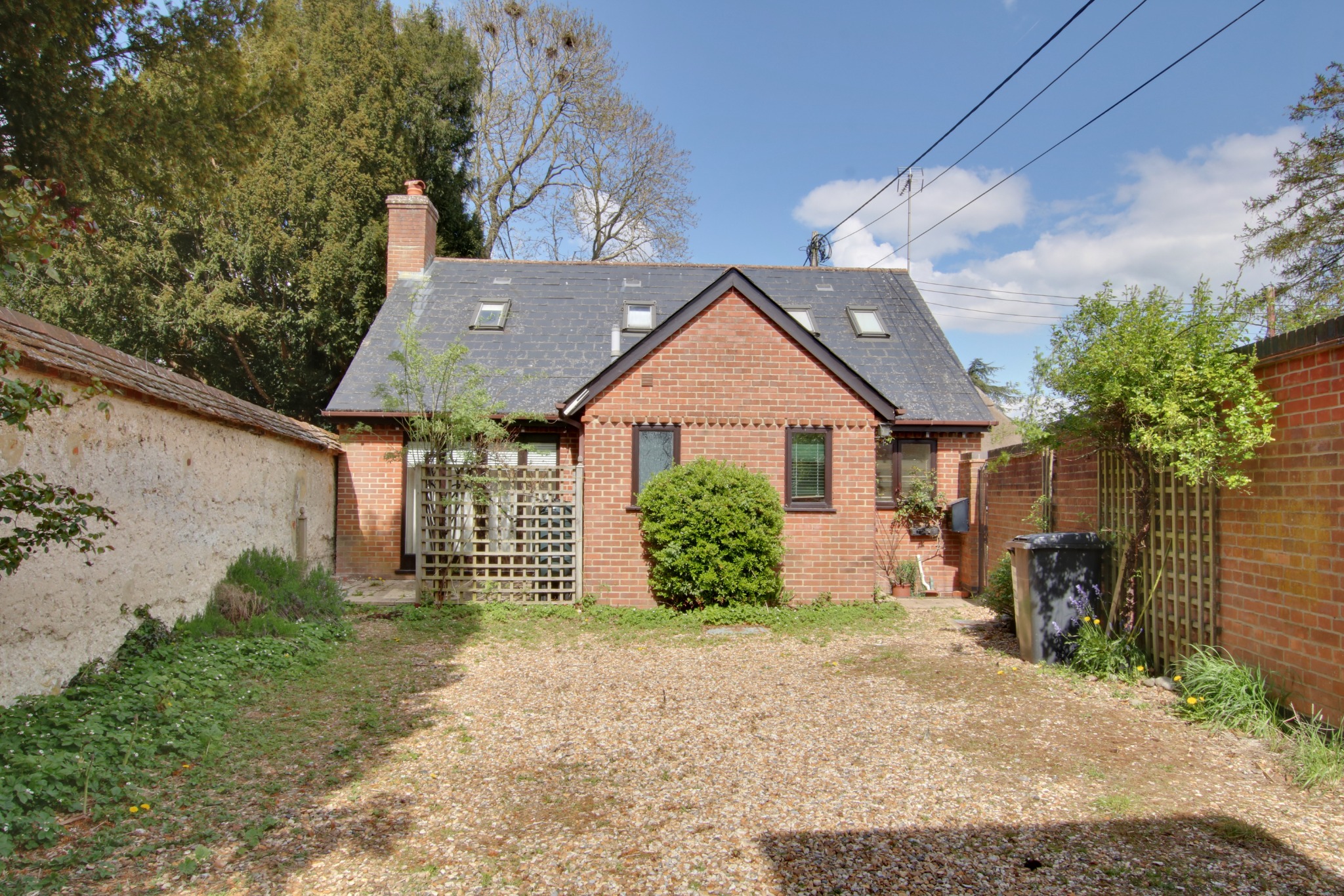 For Sale King Somborne, Stockbridge, 3 Bedroom Property from Pearsons