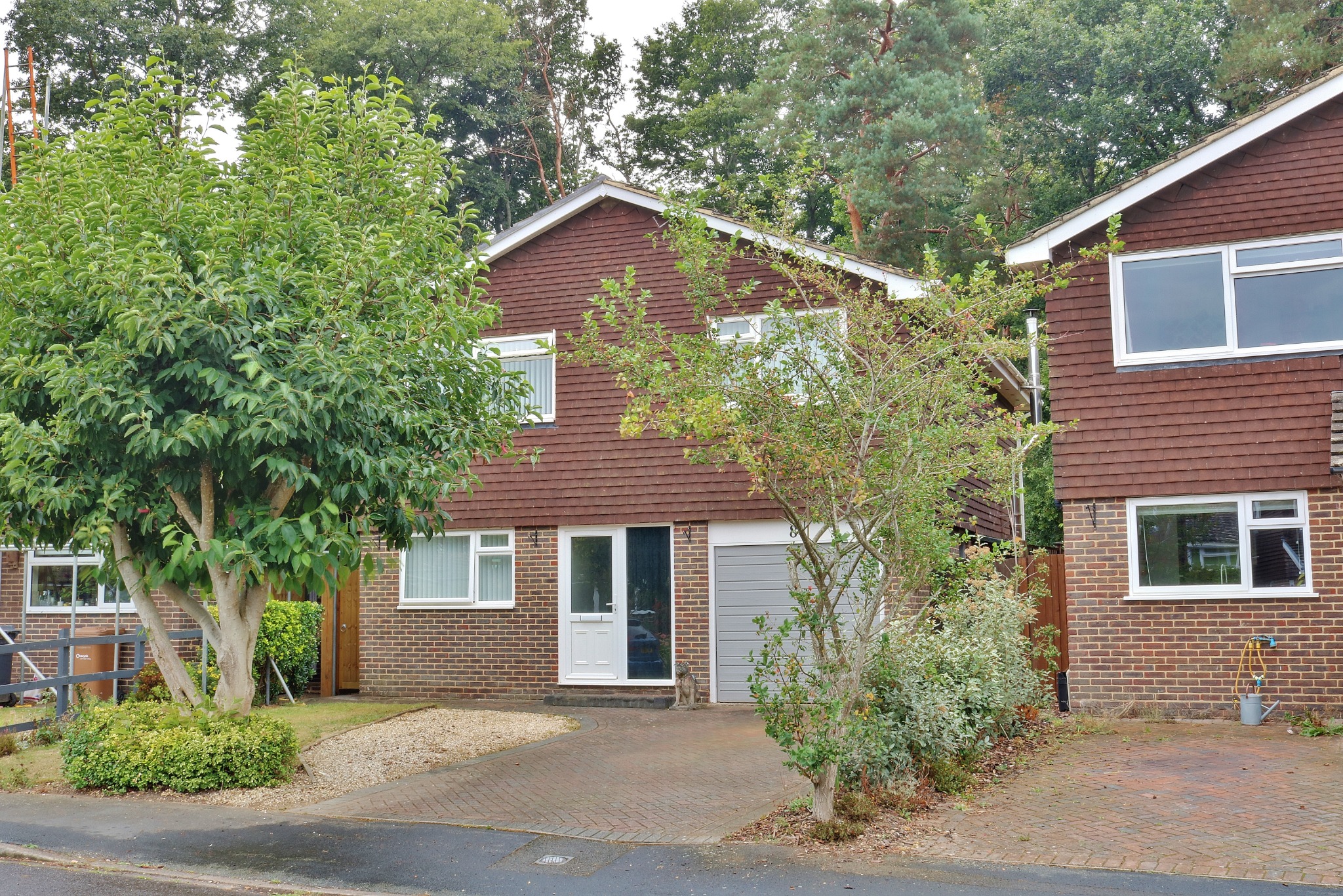 For Sale East Wellow, 4 Bedroom Property from Pearsons Estate Agents