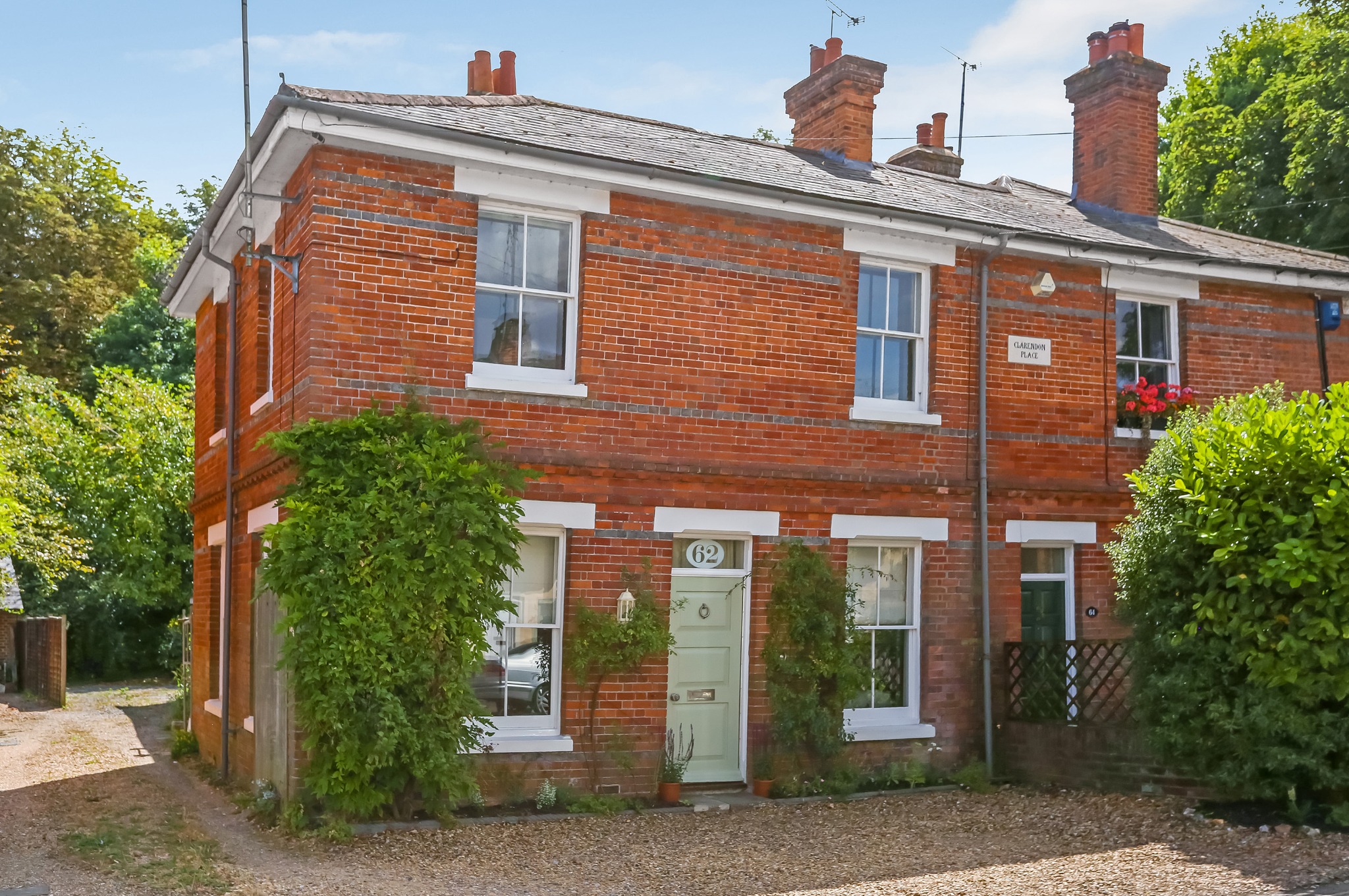 For Sale Romsey, 2 Bedroom Property from Pearsons Estate Agents