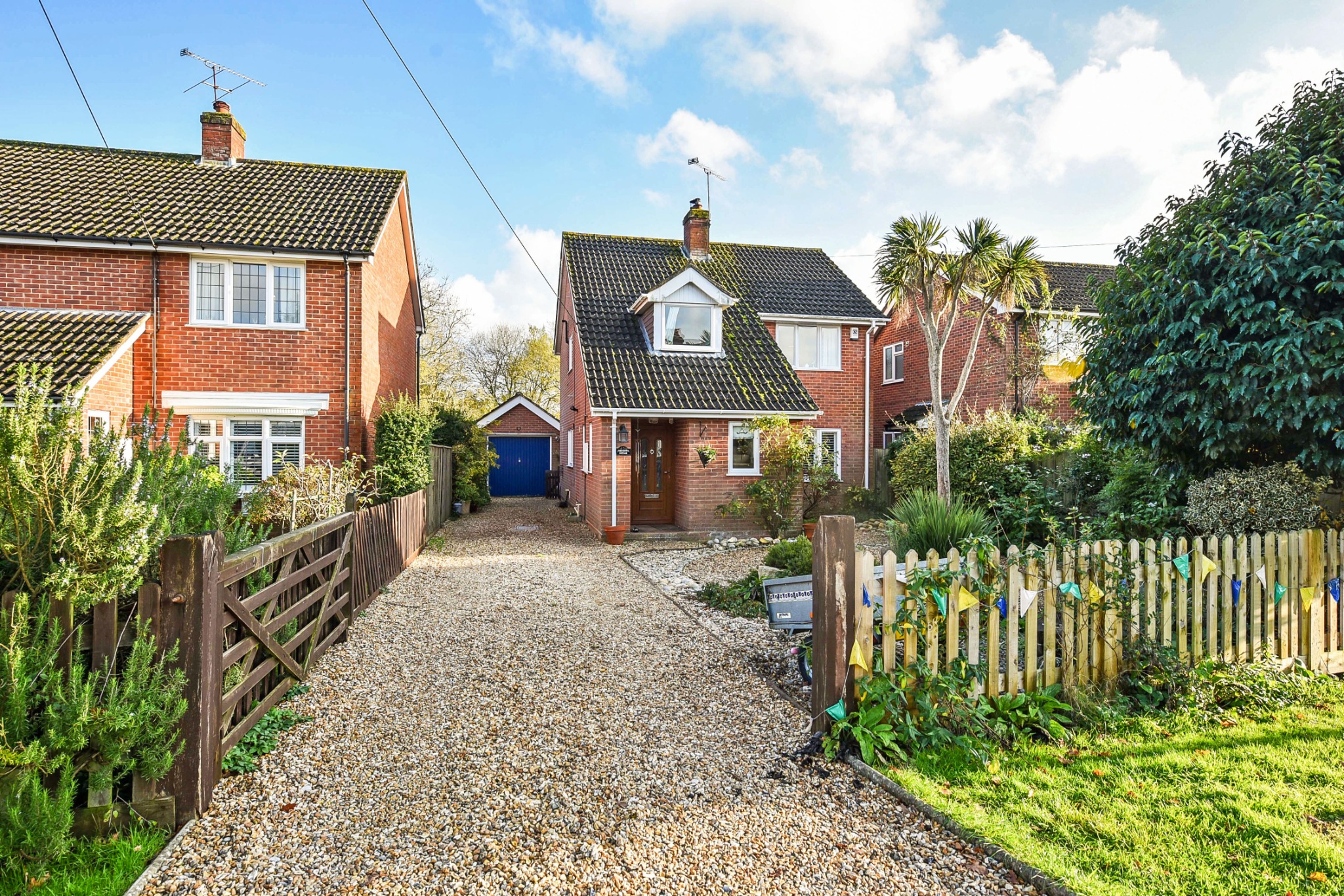 For Sale Cadnam, 4 Bedroom Property from Pearsons Estate Agents