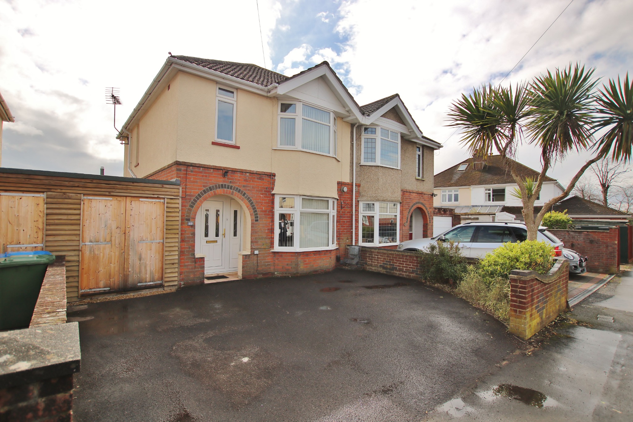 For Sale Maybush, Southampton, 3 Bedroom Property from Pearsons Estate