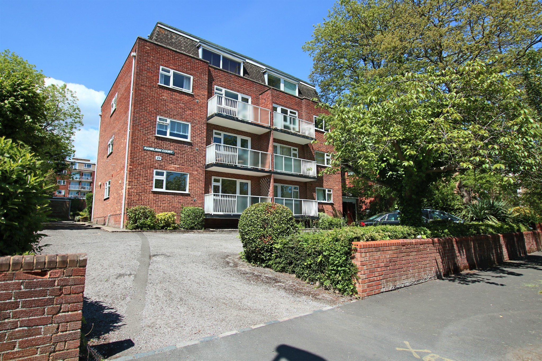 For Sale Highfield, Southampton, 2 Bedroom Property from Pearsons