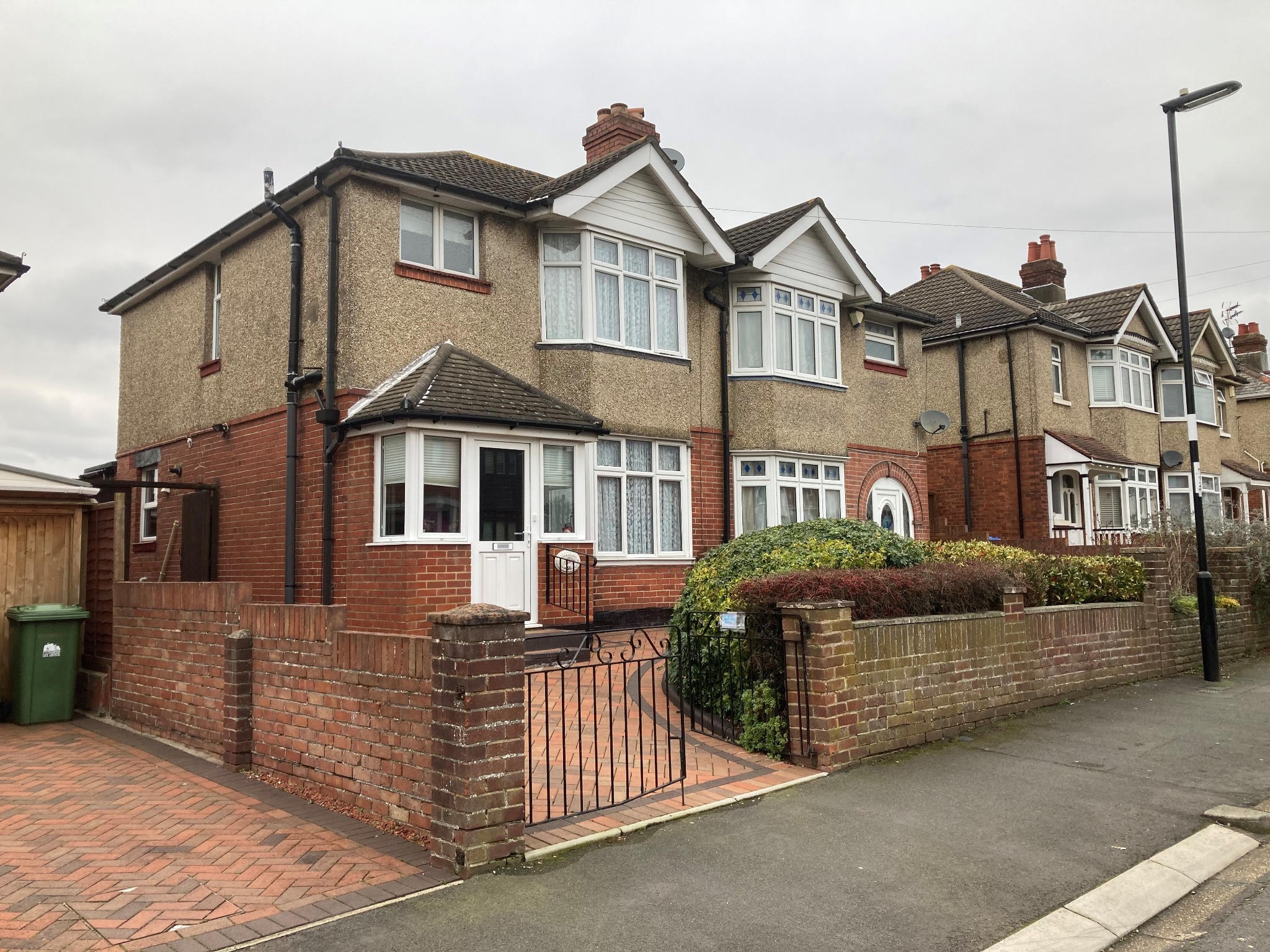 For Sale Regents Park, Southampton, 3 Bedroom Property from Pearsons Estate Agents