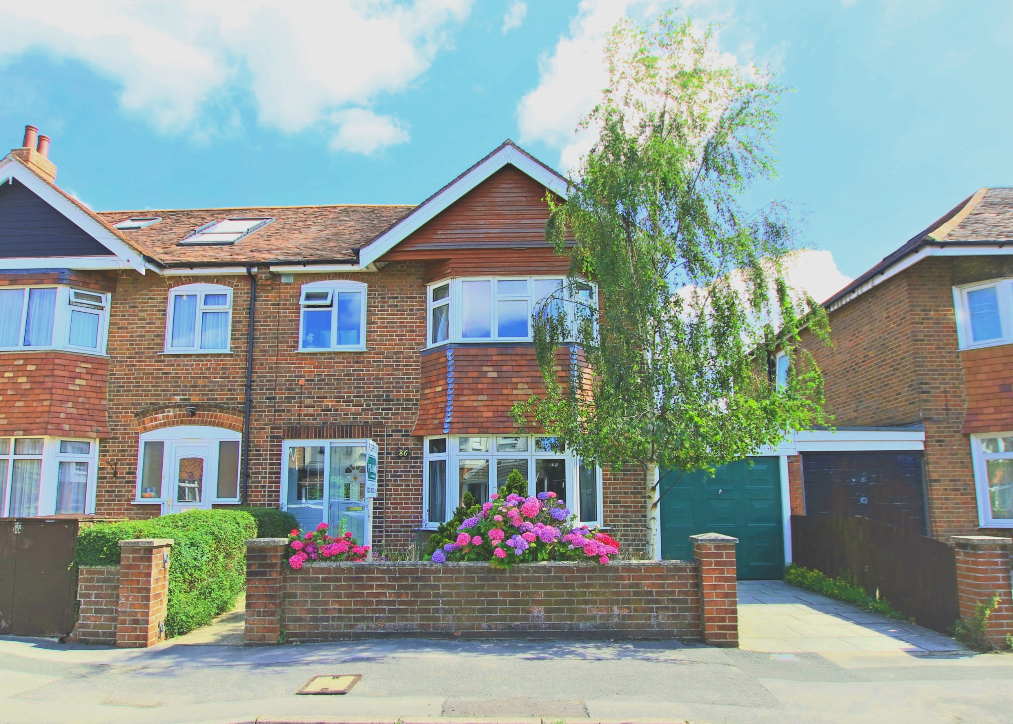 For Sale Upper Shirley, 4 Bedroom Property from Pearsons Estate Agents