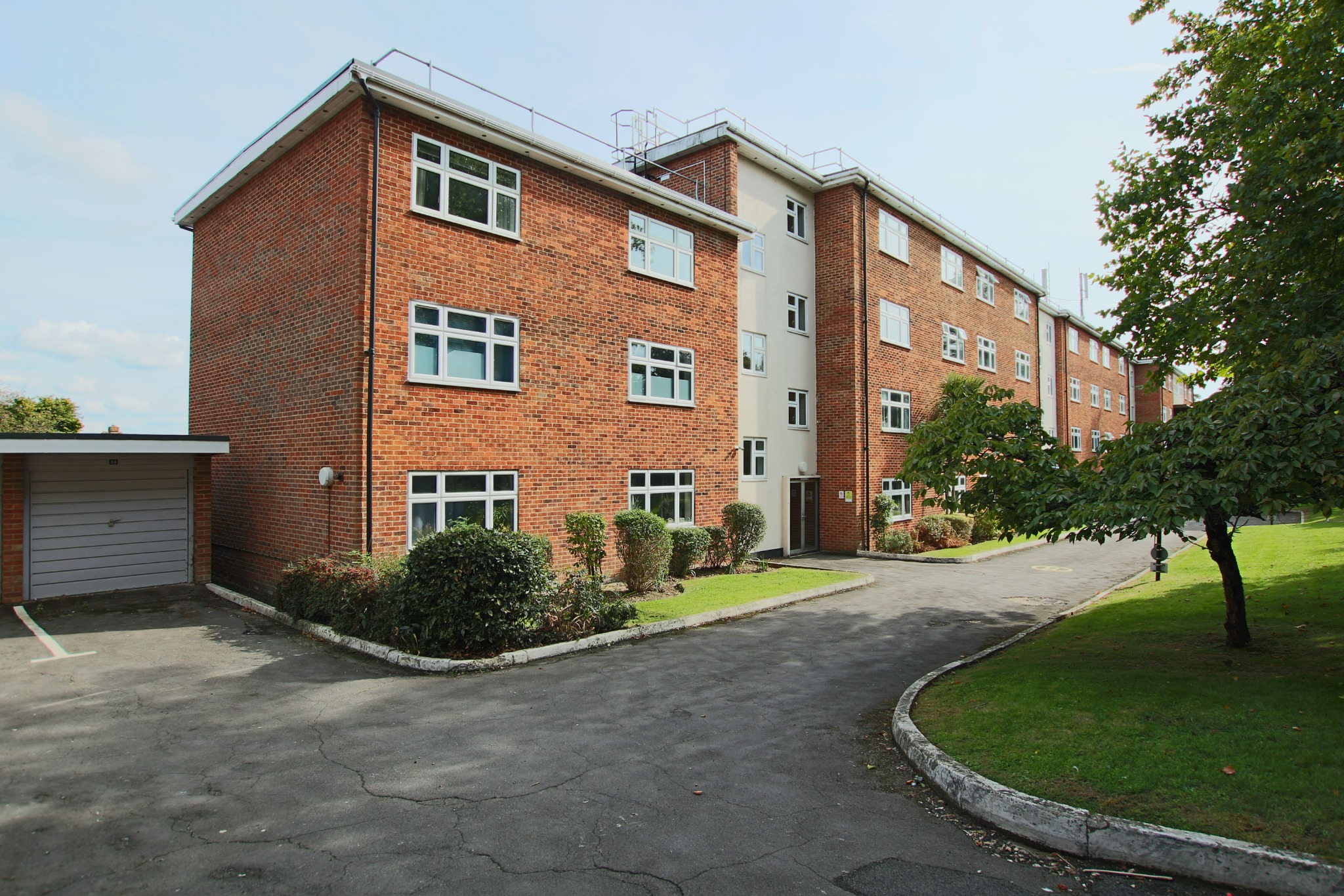For Sale Bassett, Southampton, 2 Bedroom Property from Pearsons Estate