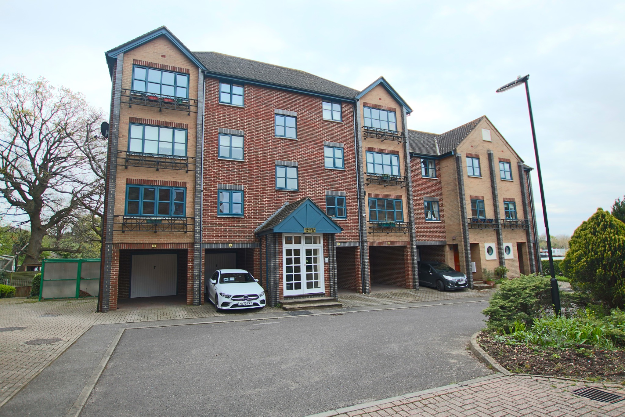 For Sale Bitterne Park, Southampton, 2 Bedroom Property from Pearsons