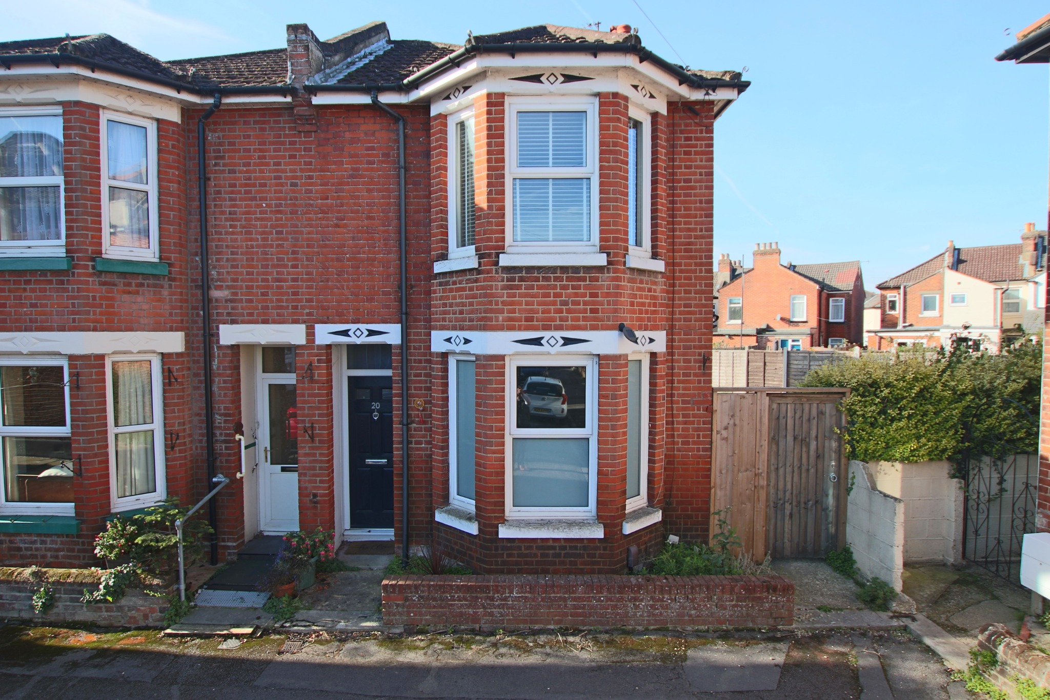 For Sale Shirley, Southampton, 2 Bedroom Property from Pearsons Estate