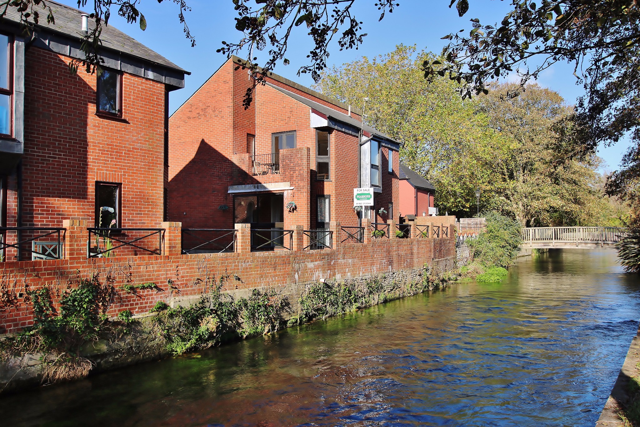 For Sale Eastgate Street, Winchester, 2 Bedroom Property from Pearsons