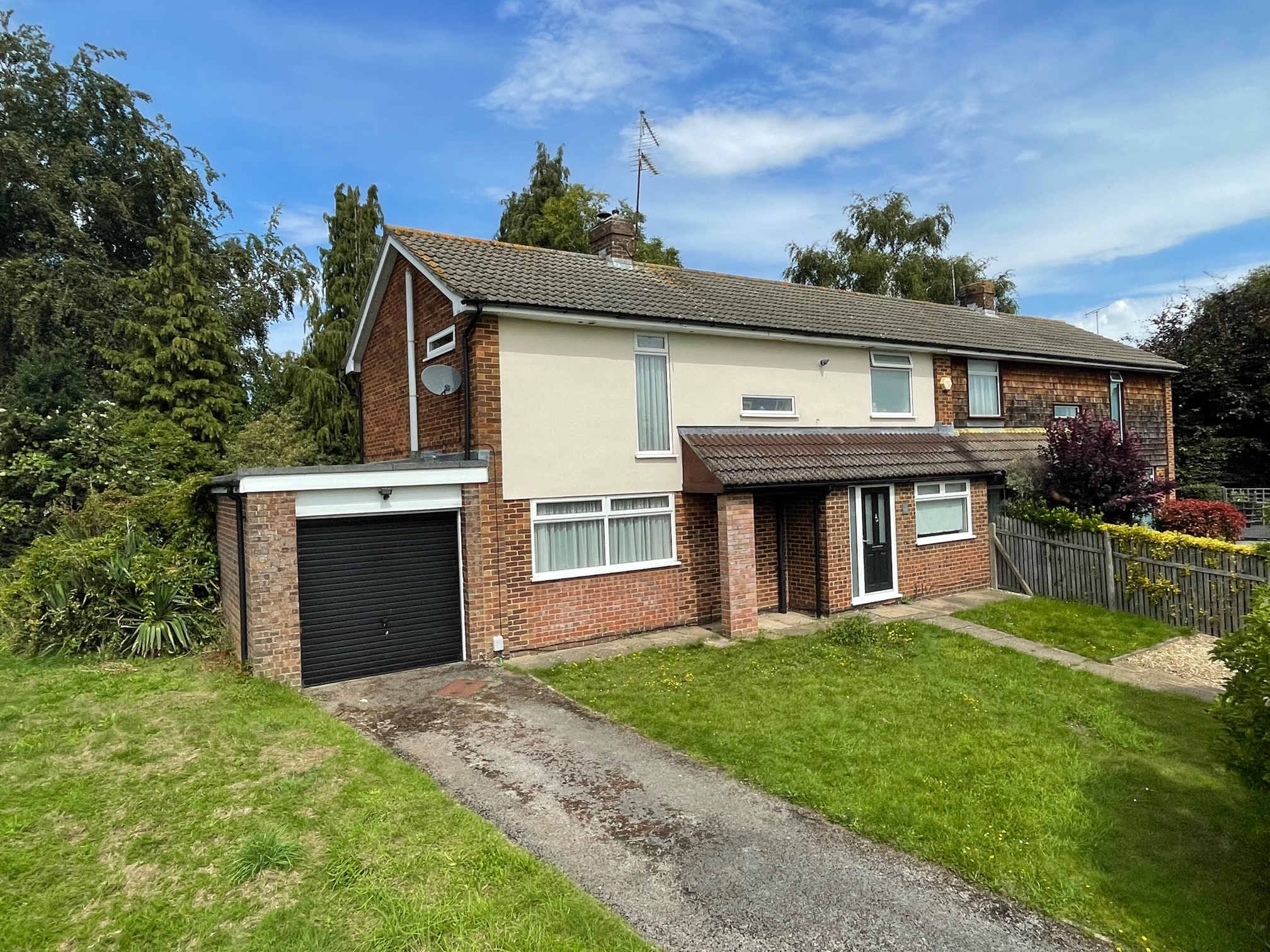 For Sale Beaulieu Close, Winchester, 4 Bedroom Property from Pearsons
