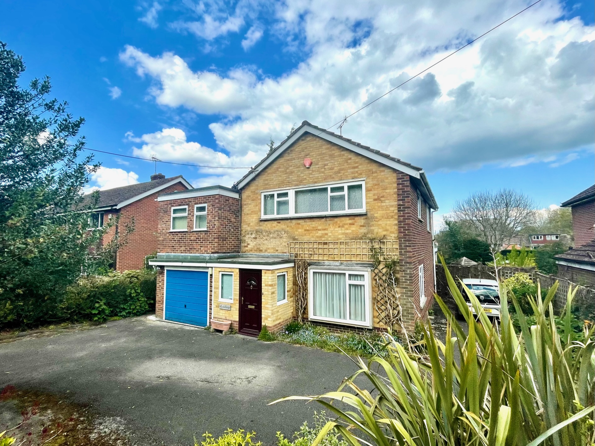 For Sale Godwin Close, Winchester, 4 Bedroom Property from Pearsons Estate Agents