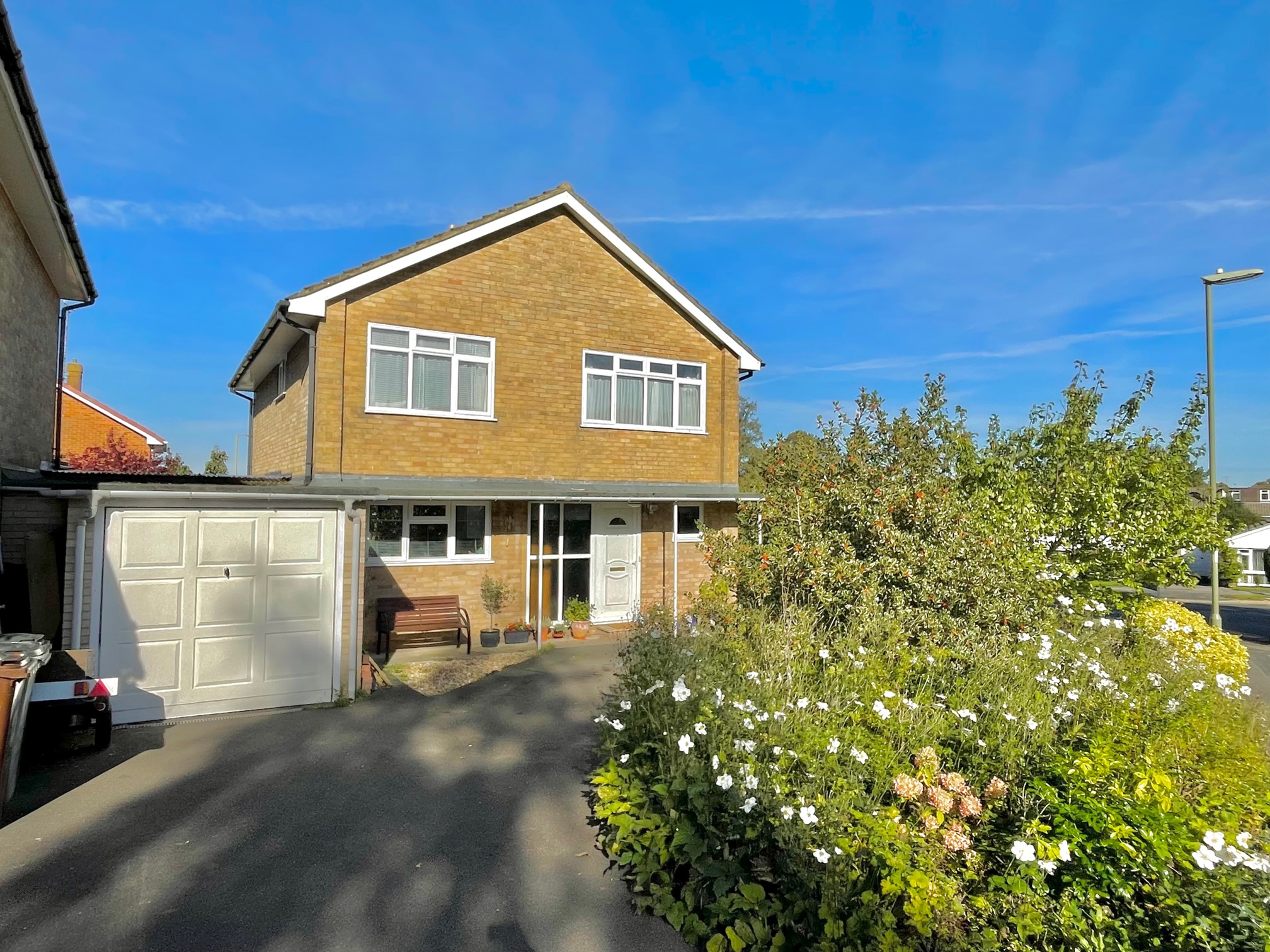 For Sale Winchester, 4 Bedroom Property from Pearsons Estate Agents