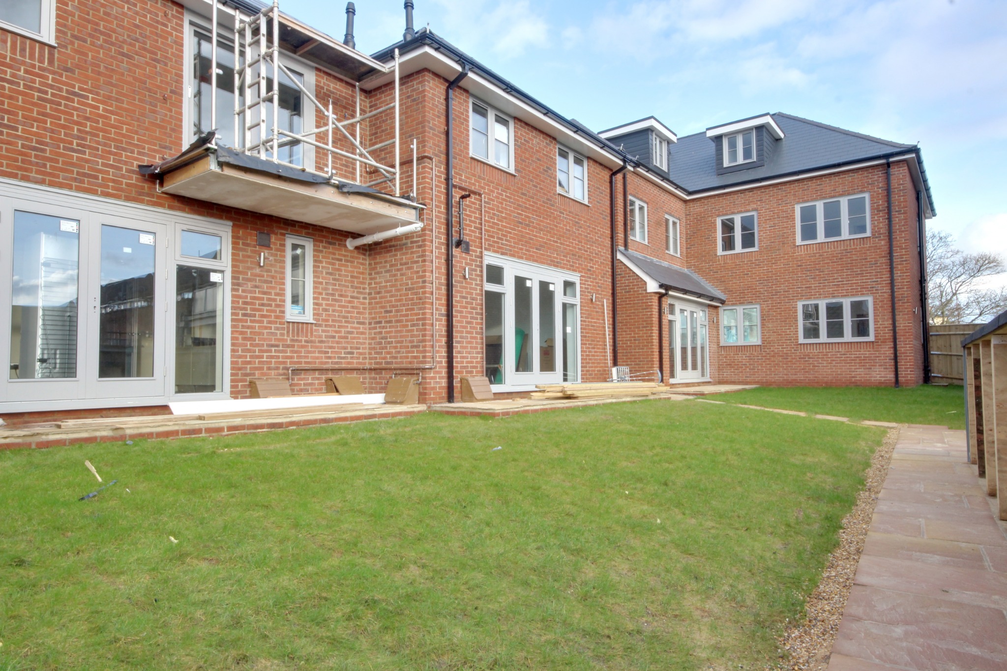 For Sale 157 Milton Road, Cowplain, Waterlooville, 2 Bedroom Property