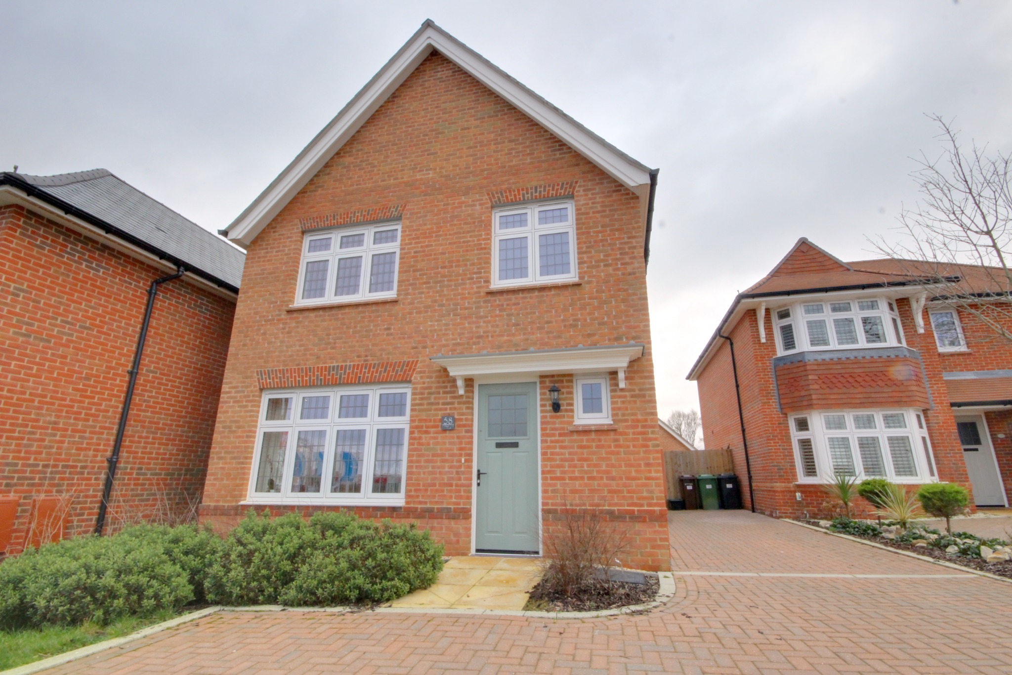 For Sale Waterlooville, 3 Bedroom Property from Pearsons Estate Agents