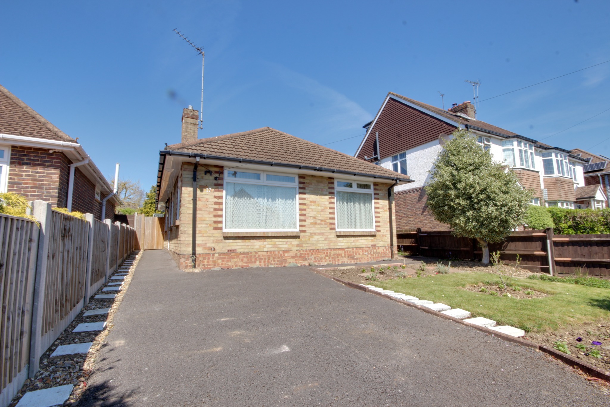 For Sale Waterlooville, 3 Bedroom Property from Pearsons Estate Agents