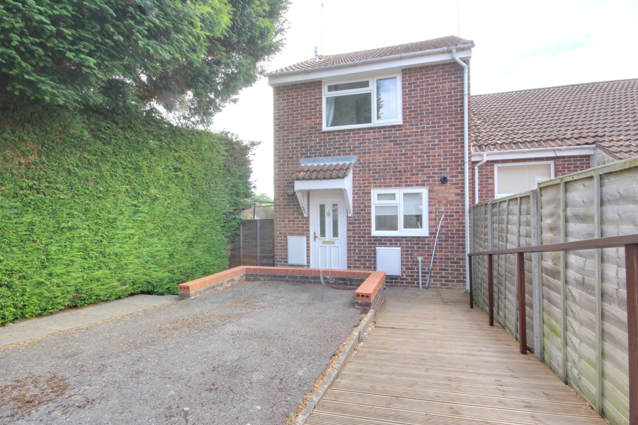 For Sale Waterlooville, 2 Bedroom Property from Pearsons Estate Agents