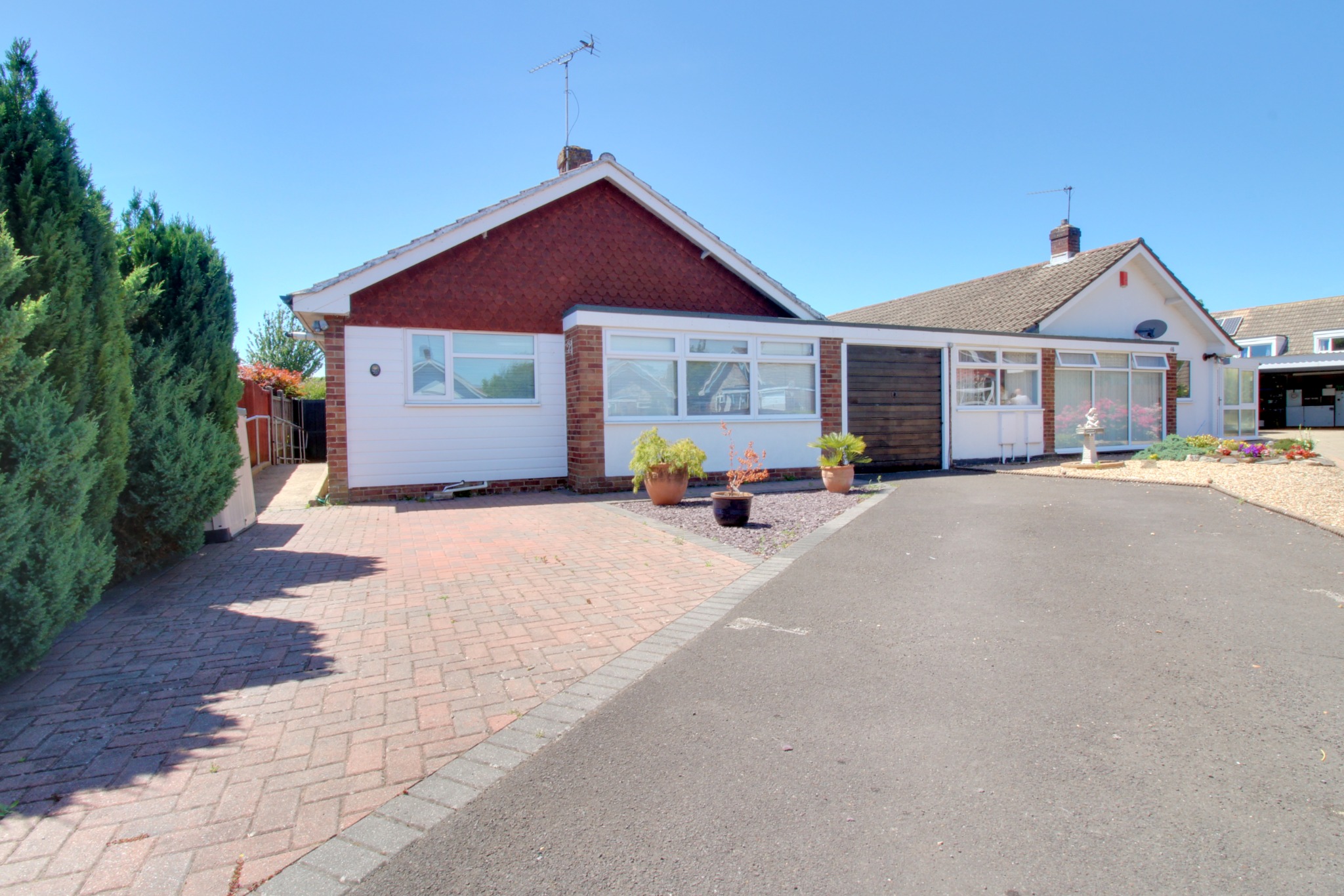 For Sale Cowplain, Waterlooville, 2 Bedroom Property from Pearsons