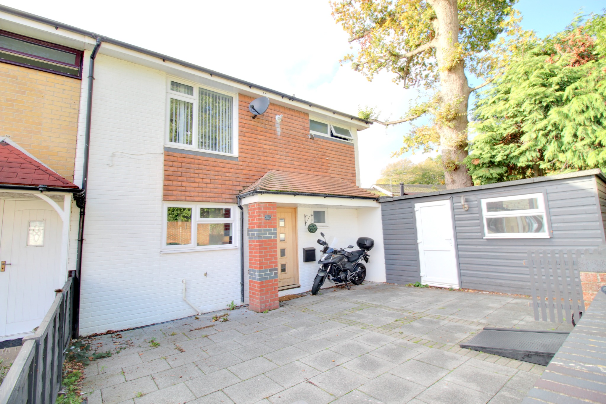 For Sale Waterlooville, 4 Bedroom Property from Pearsons Estate Agents