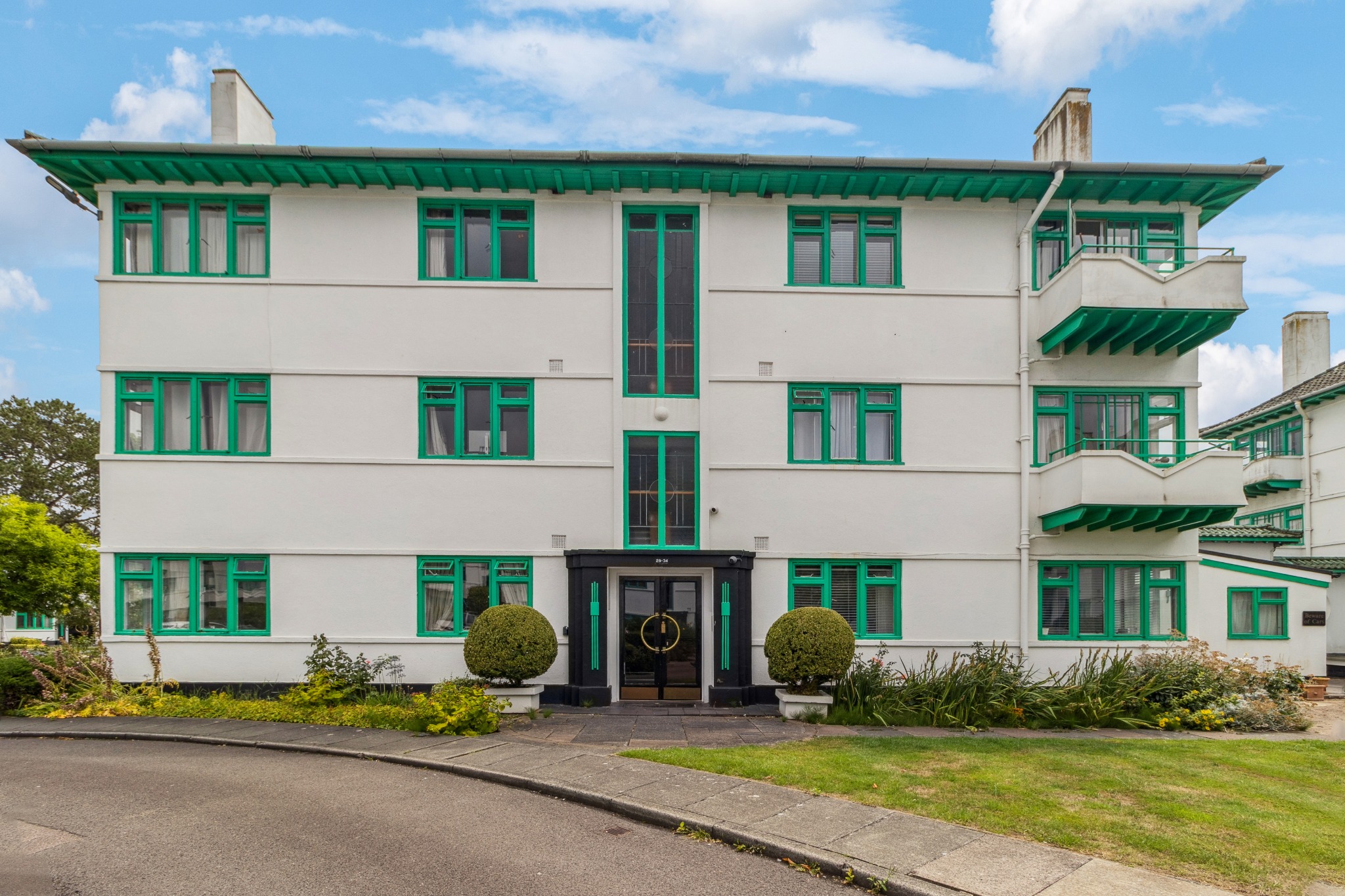 Elm Park Court, Elm Park Road, Pinner HA5