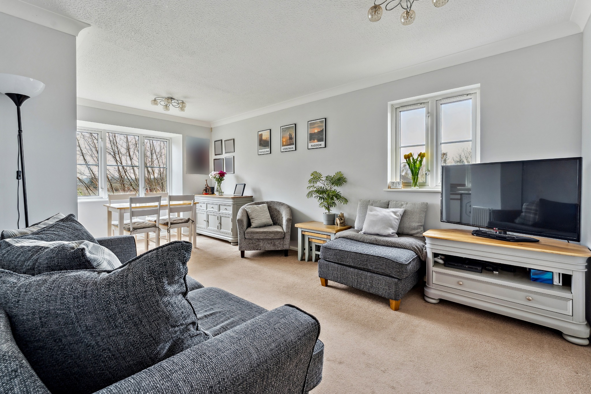 Thompson Way, Mill End, Rickmansworth, WD3