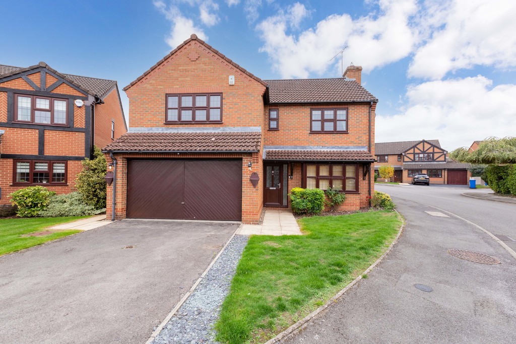 Earlsfield, Holyport, Maidenhead