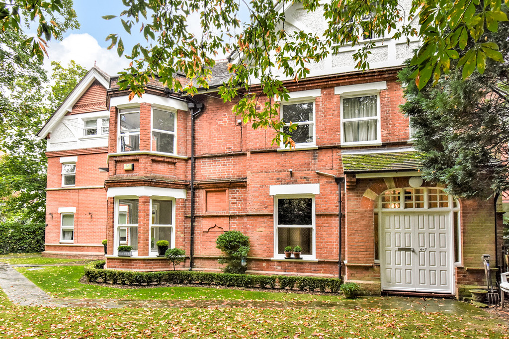 5 Newlands House