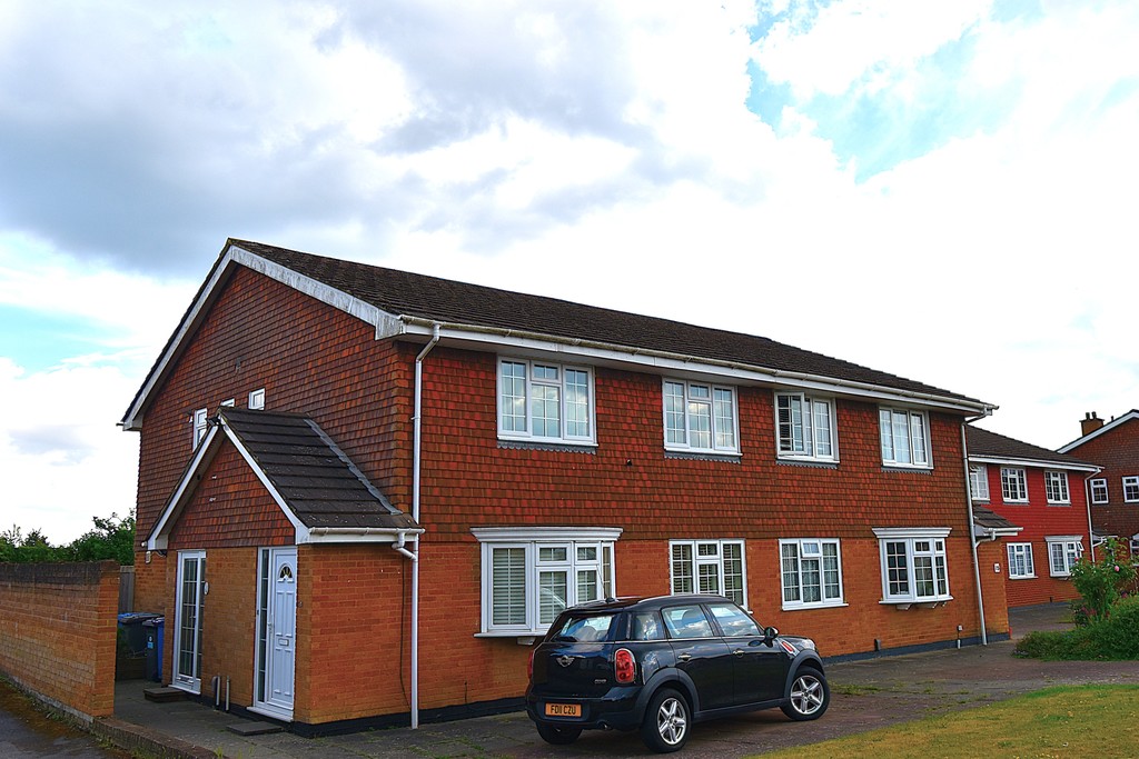 13 Avondale, Maidenhead